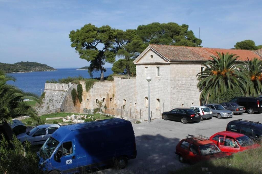 Apartments Zoki - Great Location Close To The Sea Vis Exterior foto