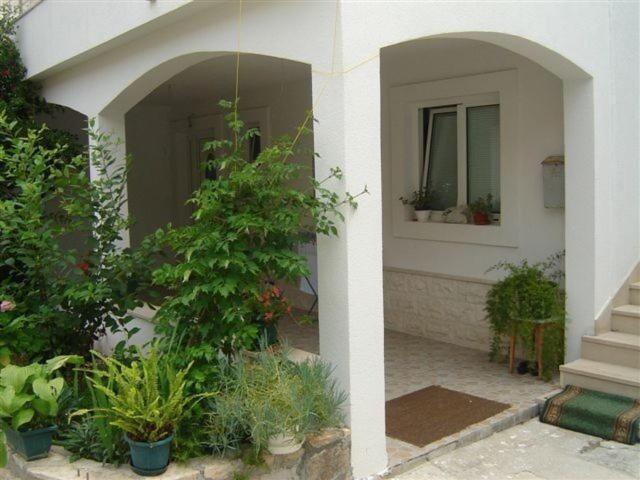 Apartments Zoki - Great Location Close To The Sea Vis Exterior foto